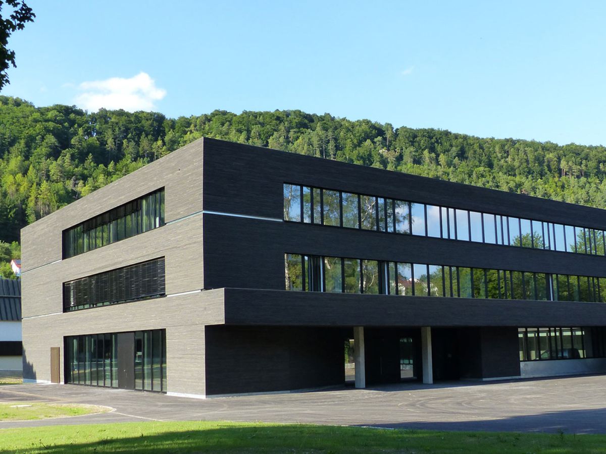 Referenzprojekte B.E.G. Brück Electronic GmbH      