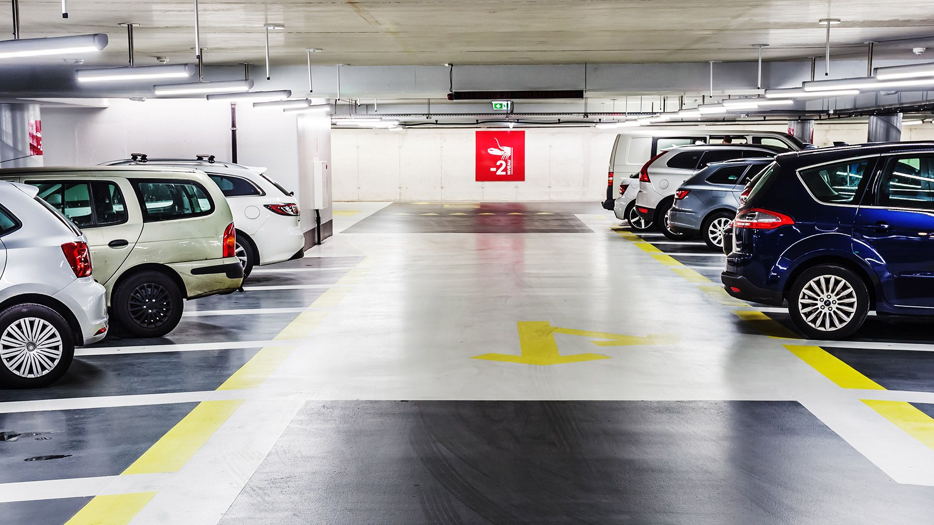 Tiefgaragen / Parkhäuser B.E.G. Brück Electronic GmbH      